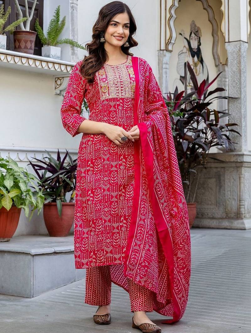 Women Ethnic Motifs Printed Regular Pure Cotton Kurta with Trousers & With Dupatta
