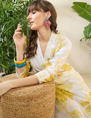 Women Floral Printed Regular Pure Cotton Kurta with Palazzos 6