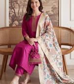 Women Floral Regular Thread Work Kurta with Trousers & With Dupatta