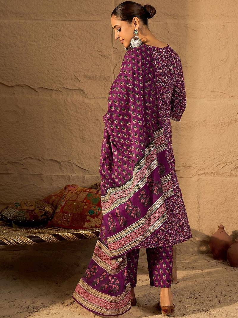 Women Floral Printed Regular Pure Cotton Straight Kurta with Trousers & Dupatta