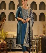 Paisley Yoke Design Sweetheart Neck Zari Straight Kurta & Trousers With Dupatta