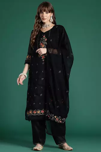 Floral Embroidered Panelled Thread Work Kurta with Trousers & With Dupatta