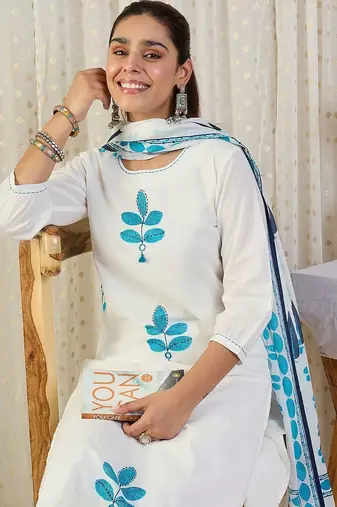 Ethnic Motifs Embroidered Thread Work Pure Cotton Kurta With Trousers & Dupatta