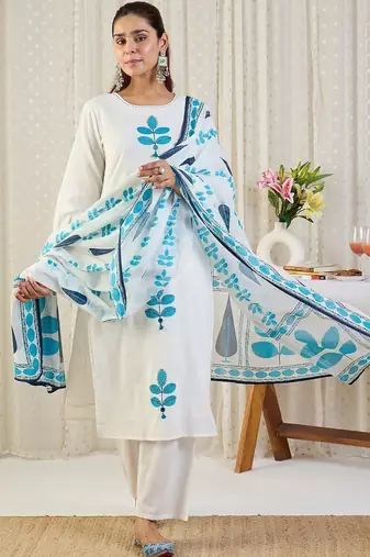 Ethnic Motifs Embroidered Thread Work Pure Cotton Kurta With Trousers & Dupatta