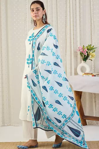 Ethnic Motifs Embroidered Thread Work Pure Cotton Kurta With Trousers & Dupatta