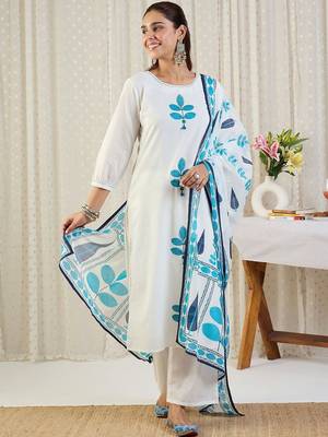 Ethnic Motifs Embroidered Thread Work Pure Cotton Kurta With Trousers & Dupatta 6