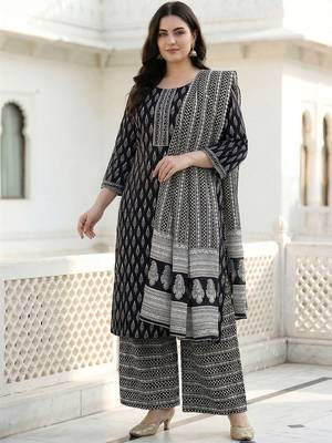 Plus Size Printed Mirror Work Pure Cotton Kurta with Palazzos & With Dupatta 5