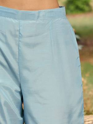 Blue Floral Embroidered Thread Work Straight Kurta With Trousers & Dupatta 3
