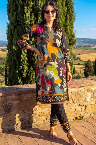 Women Ethnic Motifs Printed Regular Pure Cotton Kurta with Trousers