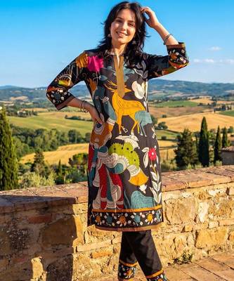 Women Ethnic Motifs Printed Regular Pure Cotton Kurta with Trousers 5
