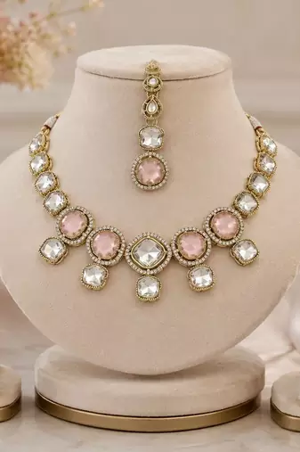 kundan baby pink mehendi polish necklace set with earrings and maang tikka for bridal wedding jewelry