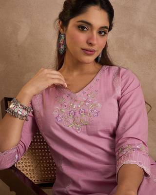 women floral embroidered regular thread work  cotton kurta with trousers 2