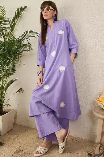 Women Floral Embroidered A-Line Kurta with Palazzos
