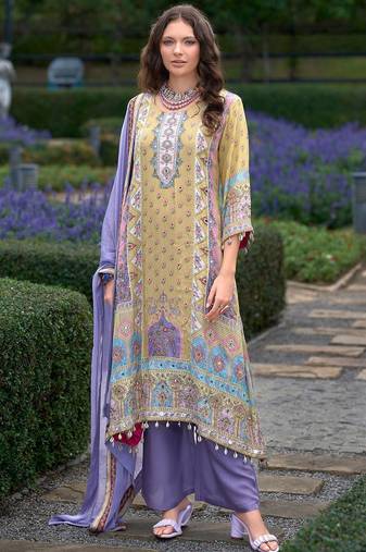 Women Floral Printed Regular Mirror Work Liva Kurta with Palazzos & With Dupatta