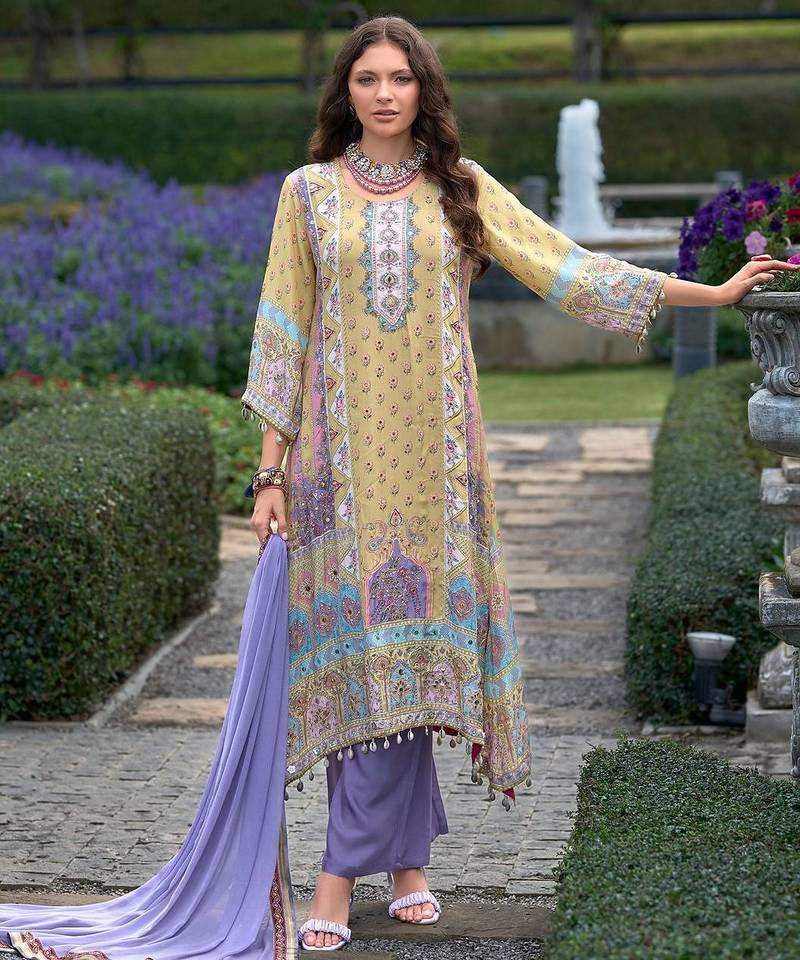 Women Floral Printed Regular Mirror Work Liva Kurta with Palazzos & With Dupatta