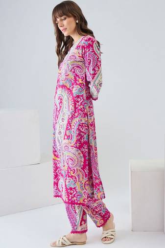 Women Paisley Printed Regular Pure Cotton Kurta with Trousers