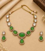 kundan mint green mehendi polish necklace set with earrings and maang tikka for bridal wedding jewelry