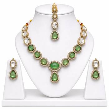 kundan mint green mehendi polish necklace set with earrings and maang tikka for bridal wedding jewelry 4