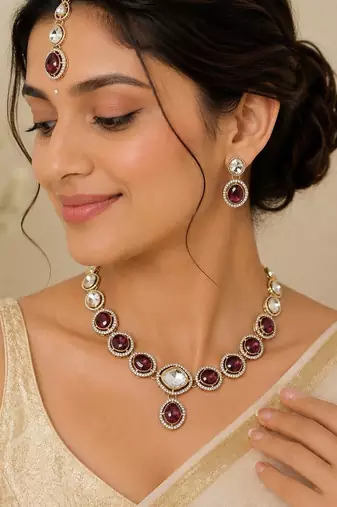 kundan wine color mehendi polish necklace set with earrings and maang tikka for bridal wedding jewelry