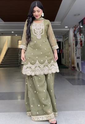 Light Green sequin and Embroidery Work Silk Blend Salwar Suit 2