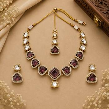 kundan wine color mehendi polish necklace set with earrings and maang tikka for bridal wedding jewelry 3