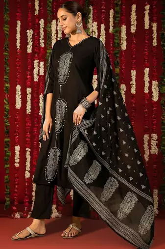 Women Ethnic Motifs Printed Regular Thread Work Pure Cotton Kurta with Trousers & With Dupatta