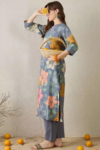 Women Grey Floral Printed Regular Pure Cotton Straight Kurta with Trousers