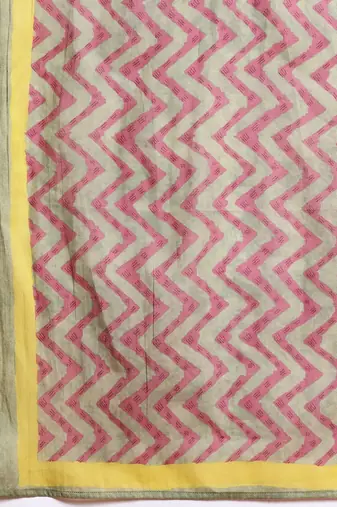 Floral Printed Pleated Pure Cotton Kurta with Trousers & With Dupatta