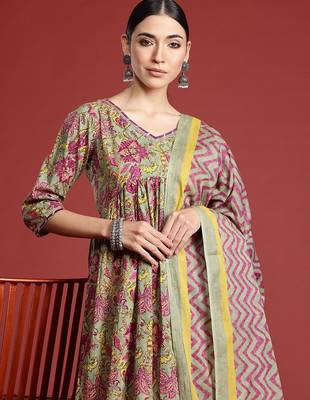 Floral Printed Pleated Pure Cotton Kurta with Trousers & With Dupatta 5