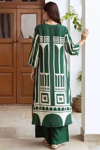 Women Printed Regula Geometric A-Line Kurta with Palazzos