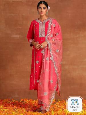 Ethnic Motifs Embroidered Regular Thread Work Kurta With Trousers & With Dupatta 1