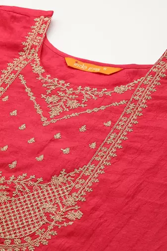 Women Fuchsia Pink Ethnic Motifs Yoke Design Kurta with Trousers & Dupatta