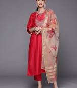 Women Fuchsia Pink Ethnic Motifs Yoke Design Kurta with Trousers & Dupatta