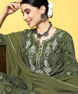 Women Green Ethnic Motifs Printed Gotta Patti Kurta with Sharara & With Dupatta 3