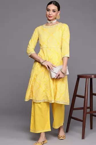 Women Yellow Printed Gotta Patti Kurta with Trousers