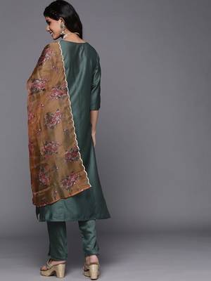 Women Green Ethnic Motifs Embroidered Kurta with Trousers & With Dupatta 7