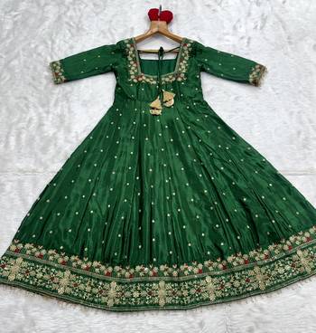 GREEN SILK EMBROIDERY HAND WORK PARTY WEAR SUIT SET  6