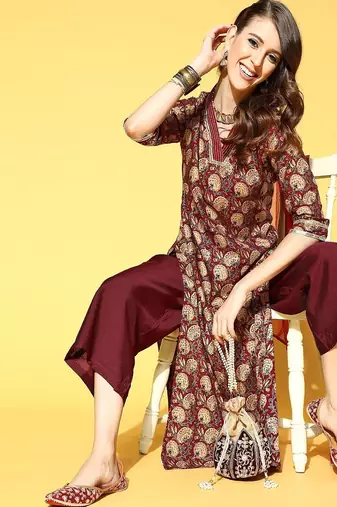 Floral Cotton Blend Kurta Set