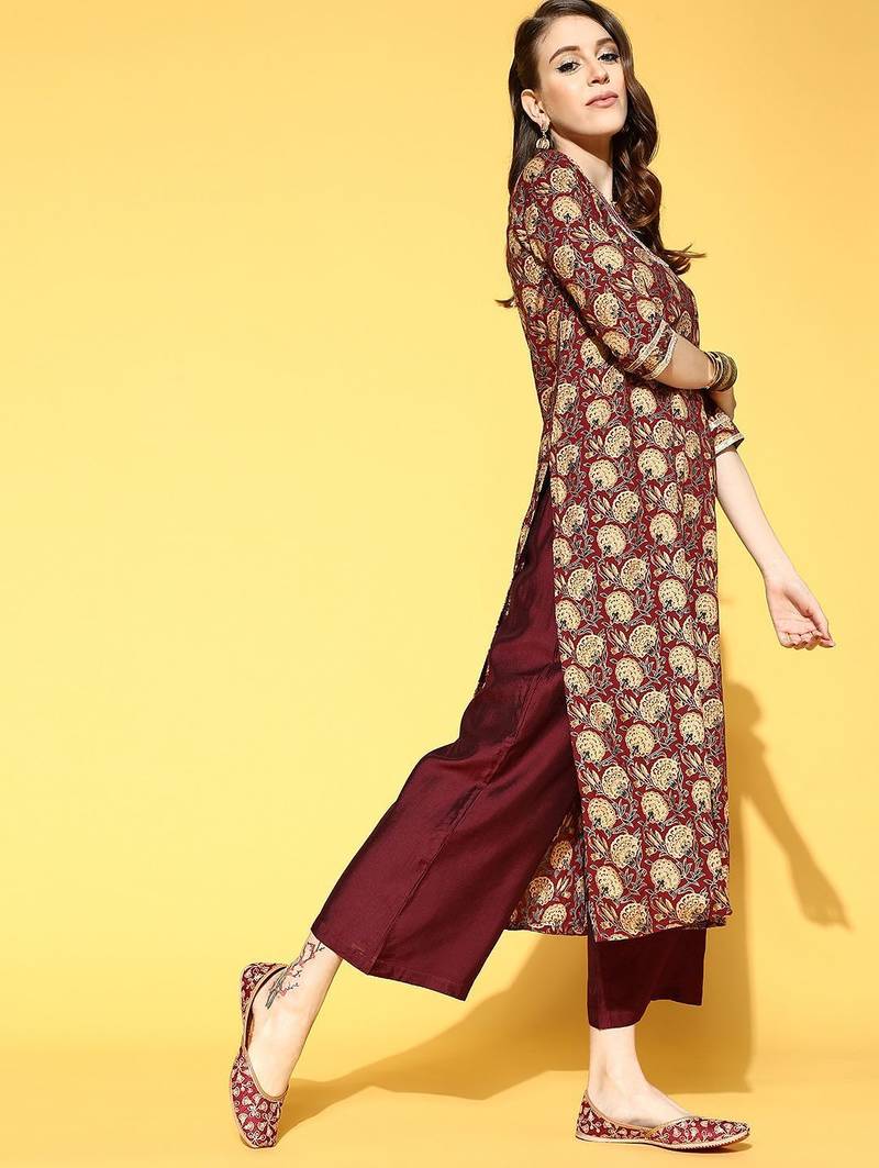 Floral Cotton Blend Kurta Set