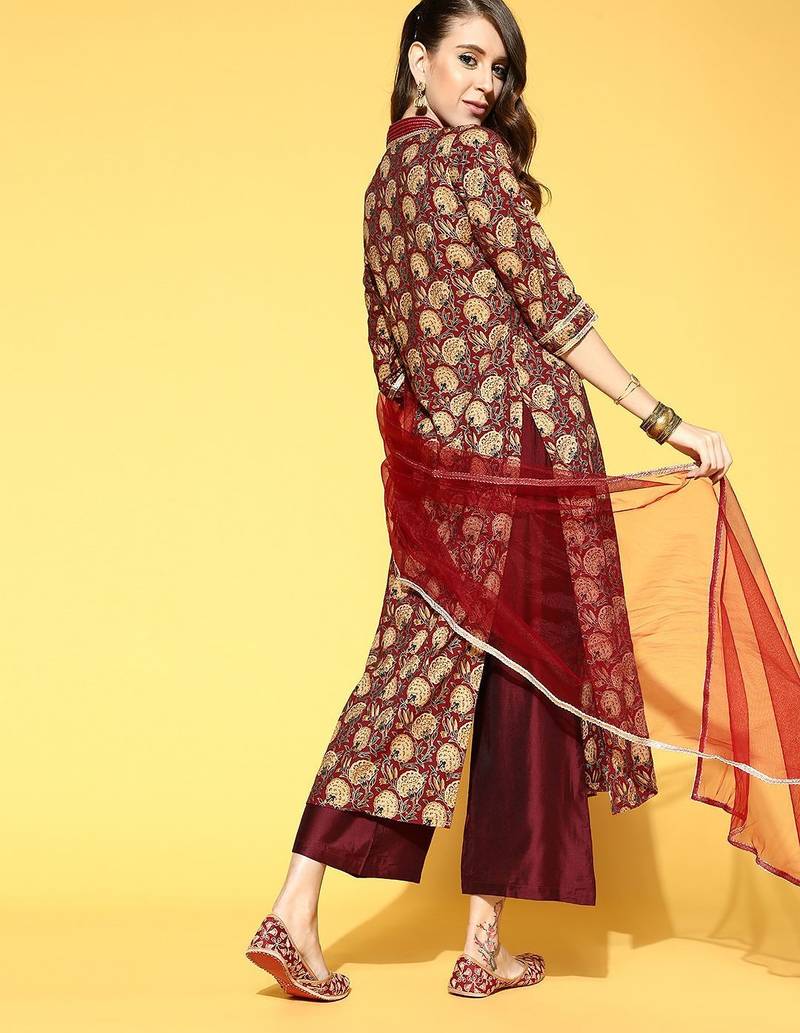 Floral Cotton Blend Kurta Set