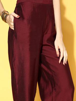 Floral Cotton Blend Kurta Set 6