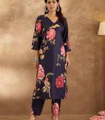 Women Floral Printed Regular Kurta with Trousers