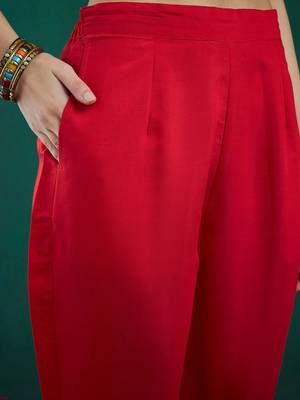 Floral Embroidered Regular Kurta With Trousers & Dupatta 3