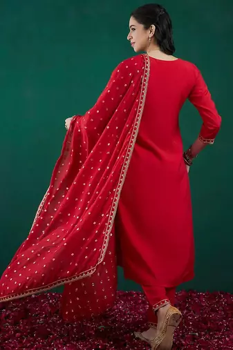 Floral Embroidered Regular Kurta With Trousers & Dupatta