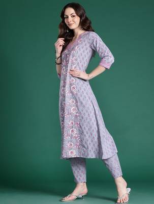 Floral Printed Pure Cotton Kurta with Trousers & Dupatta 5