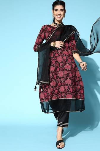 Cotton Blend Romantic Florals Kurta Set