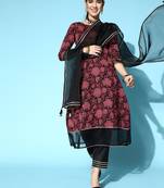 Cotton Blend Romantic Florals Kurta Set
