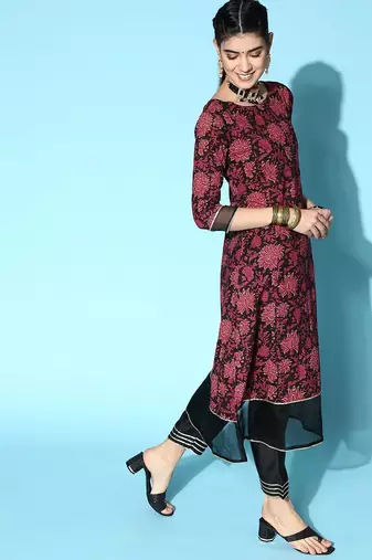 Cotton Blend Romantic Florals Kurta Set