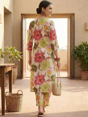 Women Floral Printed Regular Pure Cotton Kurta with Trousers 5