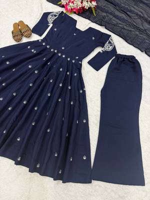 Neavy Blue Embroidery Work Silk Blend Salwar Suit 5